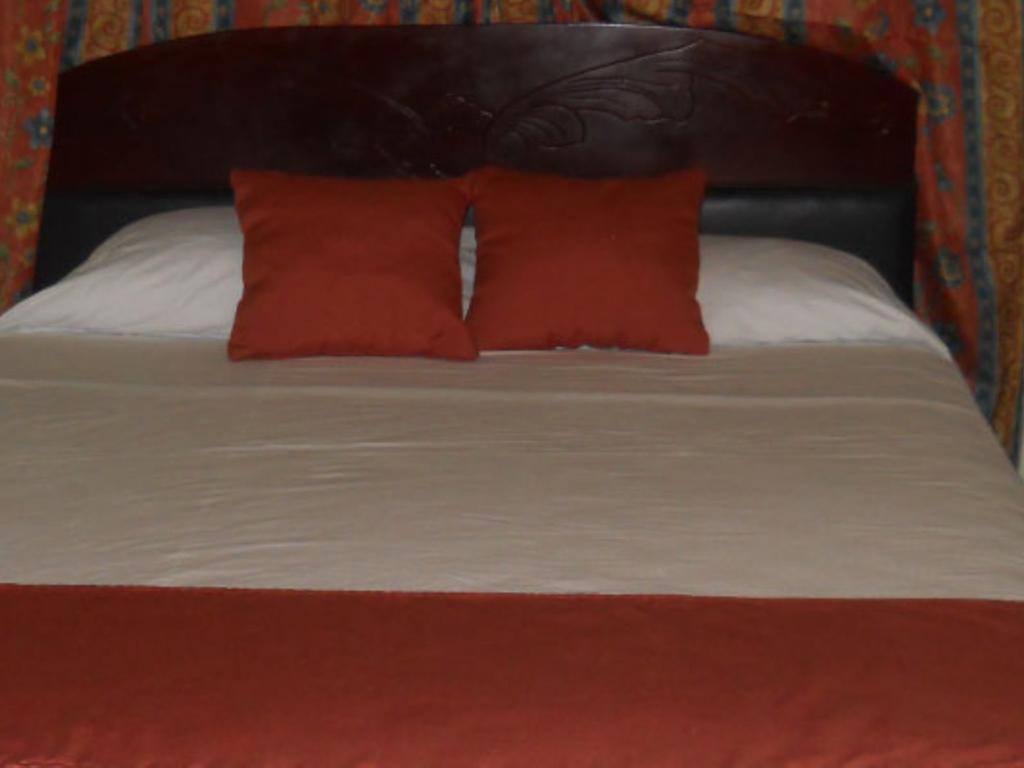 Tropical Court Inn New Kingston Camera foto