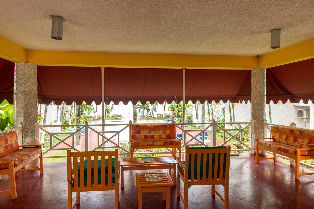 Tropical Court Inn New Kingston Esterno foto